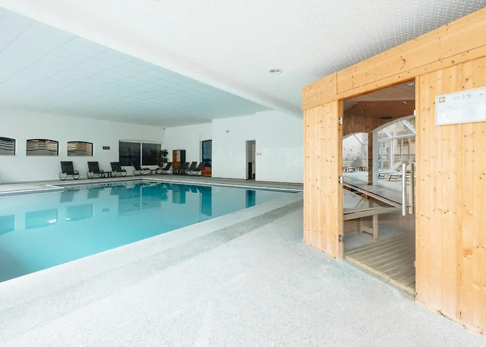 Hotel Causse Comtal Rodez, The Originals Relais